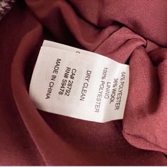 Cupcakes and Cashmere Maroon Houndstooth Wool Blend Mini Skirt Size 6 - Picture 4 of 4